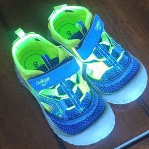 OshKosh B'gosh Toddler Boys Sneakers Size 8
